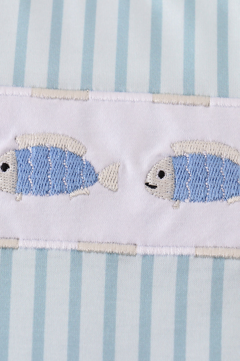 Blue stripe fish embroidery bubble